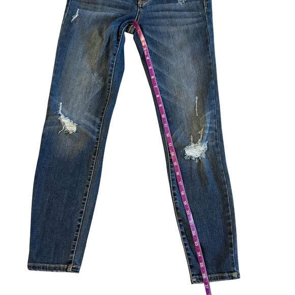 Judy Blue Jeans Women's Size 1 1/25 Blue Denim Relaxed Skinny Distressed 1162 - Picture 9 of 12